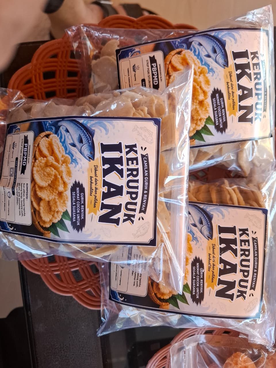 KERUPUK IKAN  KRUSING